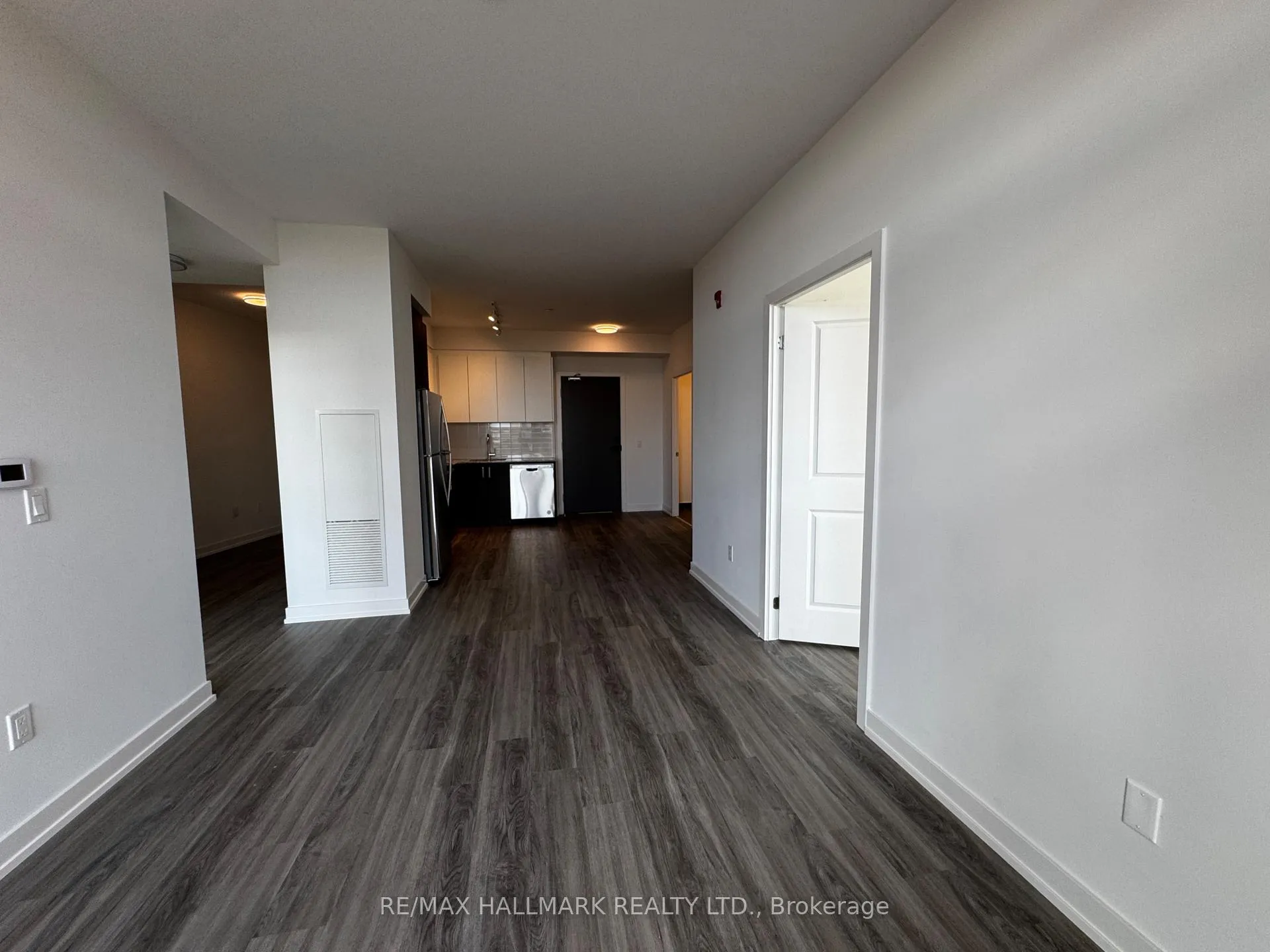 Photo 17 of Unit 513, 1010 Dundas Street E, Whitby, Pringle Creek — HOMEH