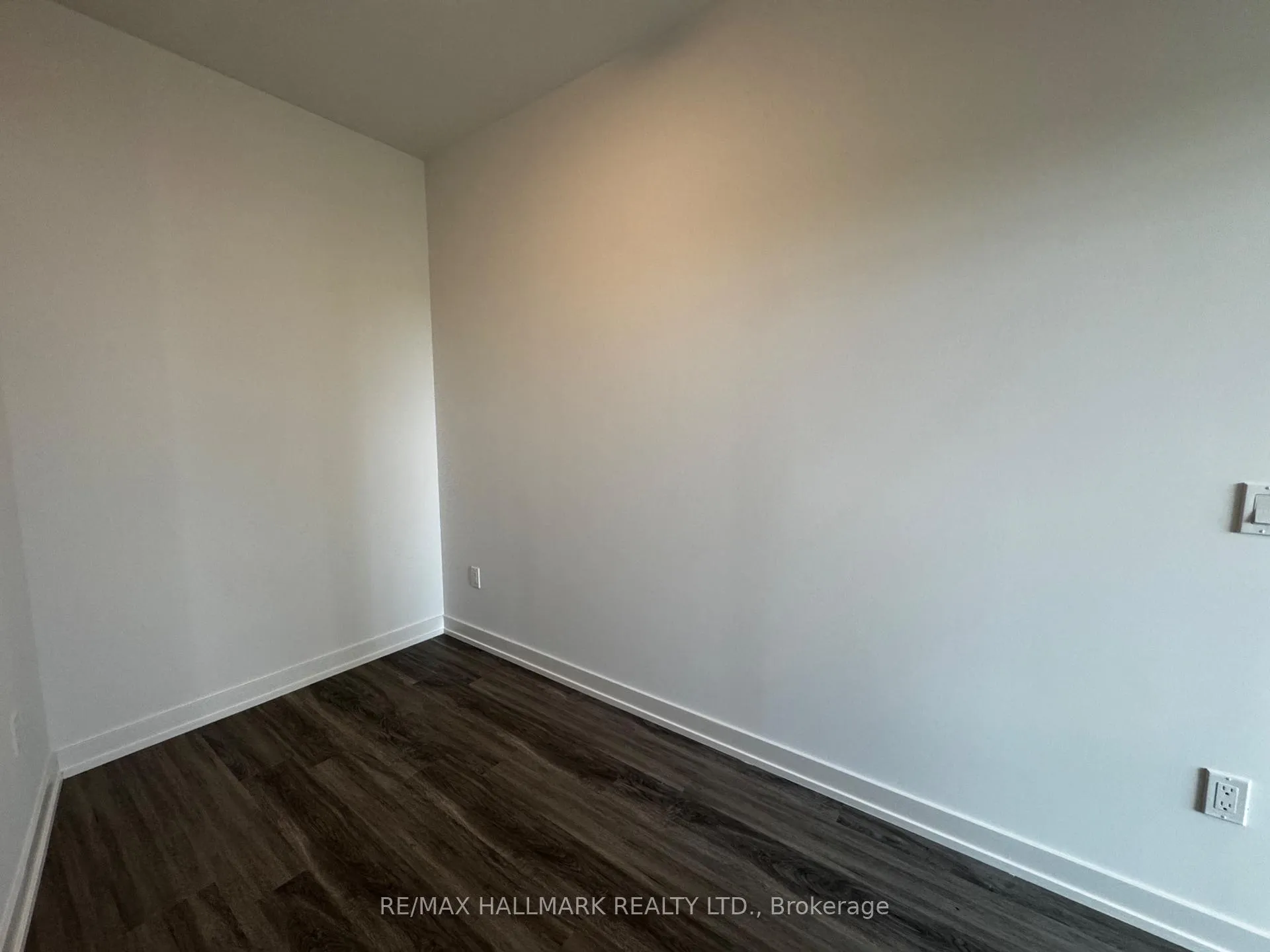 Photo 25 of Unit 513, 1010 Dundas Street E, Whitby, Pringle Creek — HOMEH