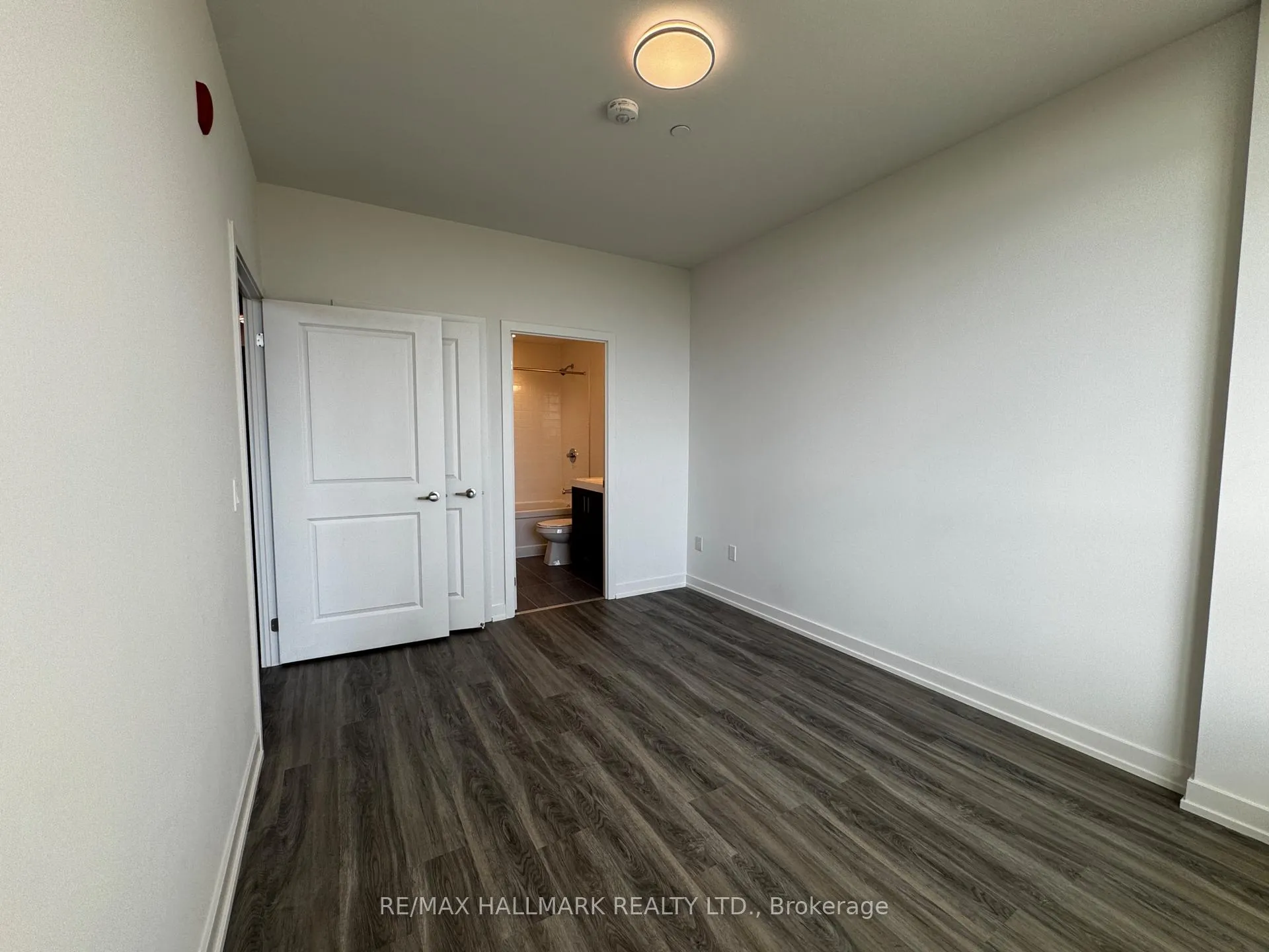 Photo 31 of Unit 513, 1010 Dundas Street E, Whitby, Pringle Creek — HOMEH