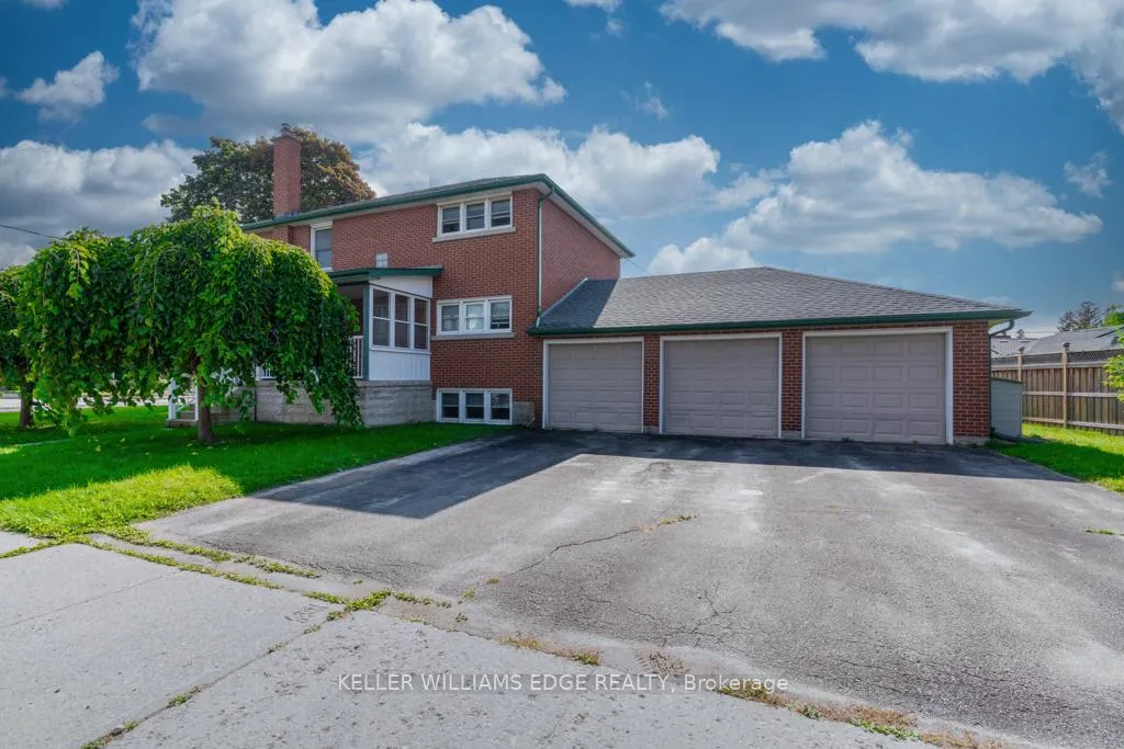 Photo 3 of Unit 3, 69 Edinburgh Road, Kitchener — HOMEH