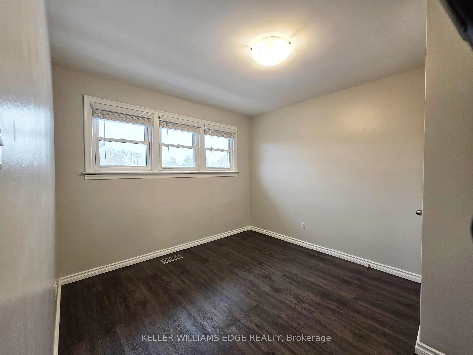 Photo 26 of Unit 3, 69 Edinburgh Road, Kitchener — HOMEH