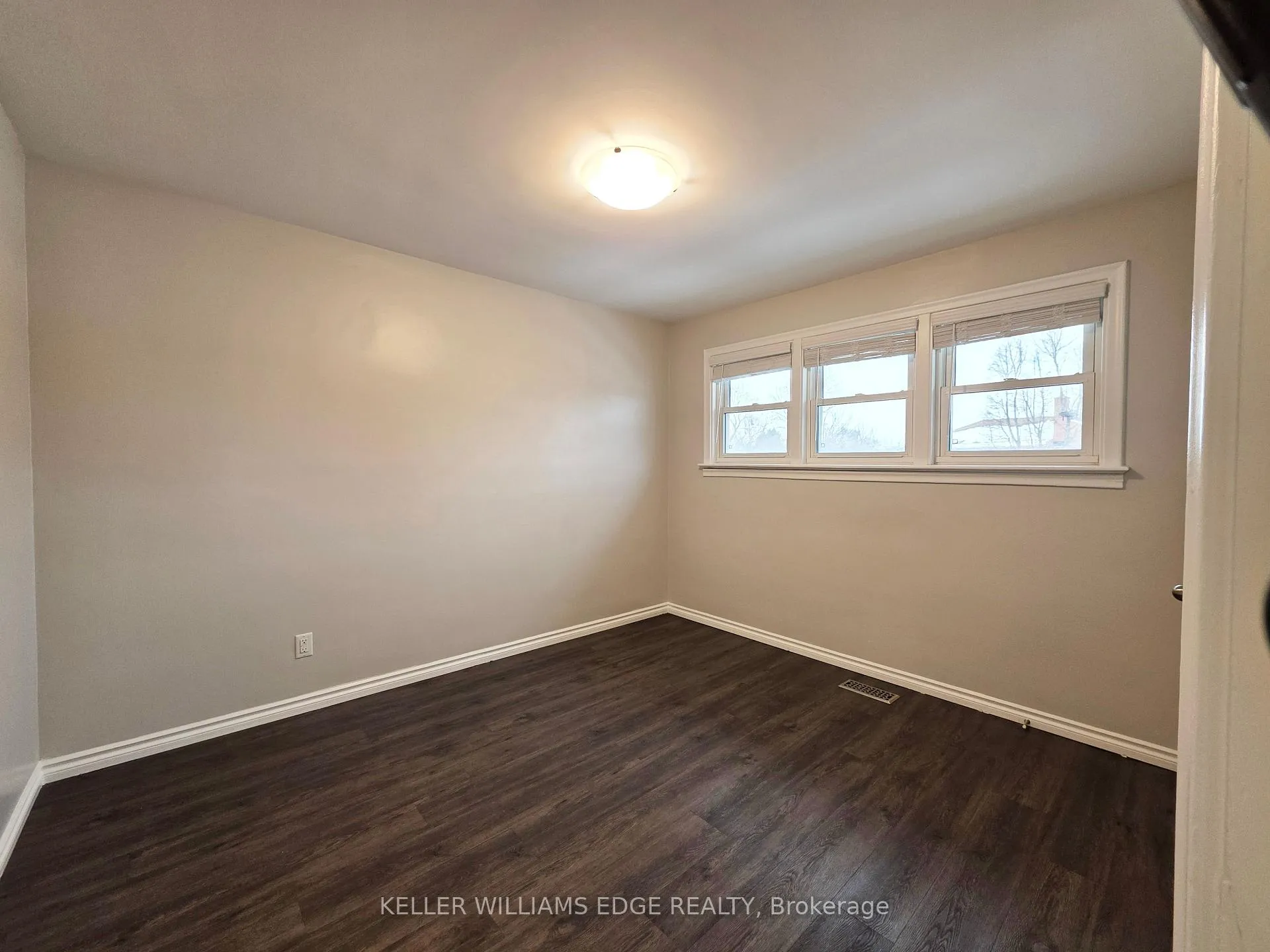 Photo 30 of Unit 3, 69 Edinburgh Road, Kitchener — HOMEH