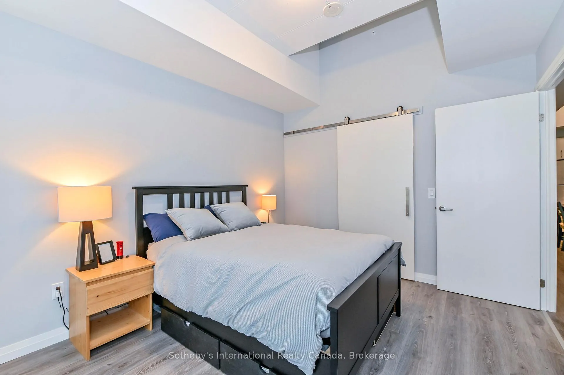 Photo 10 of Unit 409, 108 Garment Street, Kitchener, City Commercial Core — HOMEH