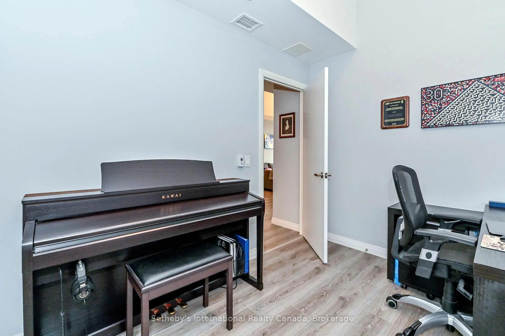Photo 16 of Unit 409, 108 Garment Street, Kitchener, City Commercial Core — HOMEH