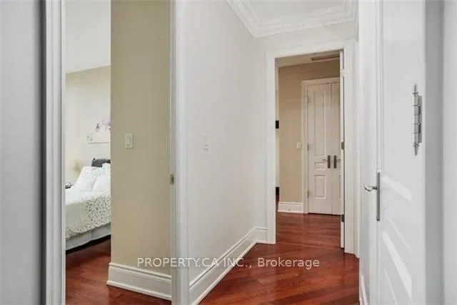 Photo 8 of Unit 1703, 10 Bellair Street, Toronto, The Annex — HOMEH