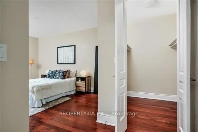 Photo 11 of Unit 1703, 10 Bellair Street, Toronto, The Annex — HOMEH