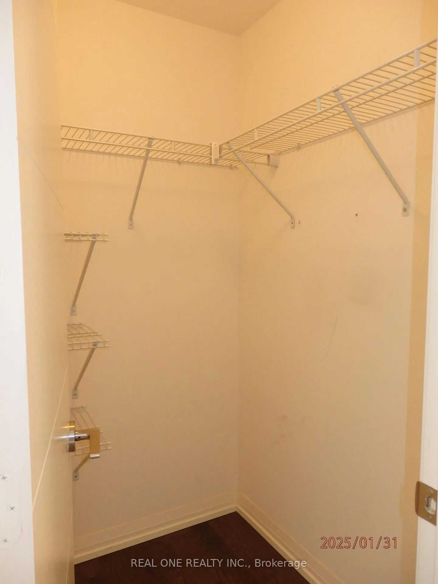 Photo 16 of Unit 1622, 460 Adelaide Street E, Toronto, Moss Park — HOMEH