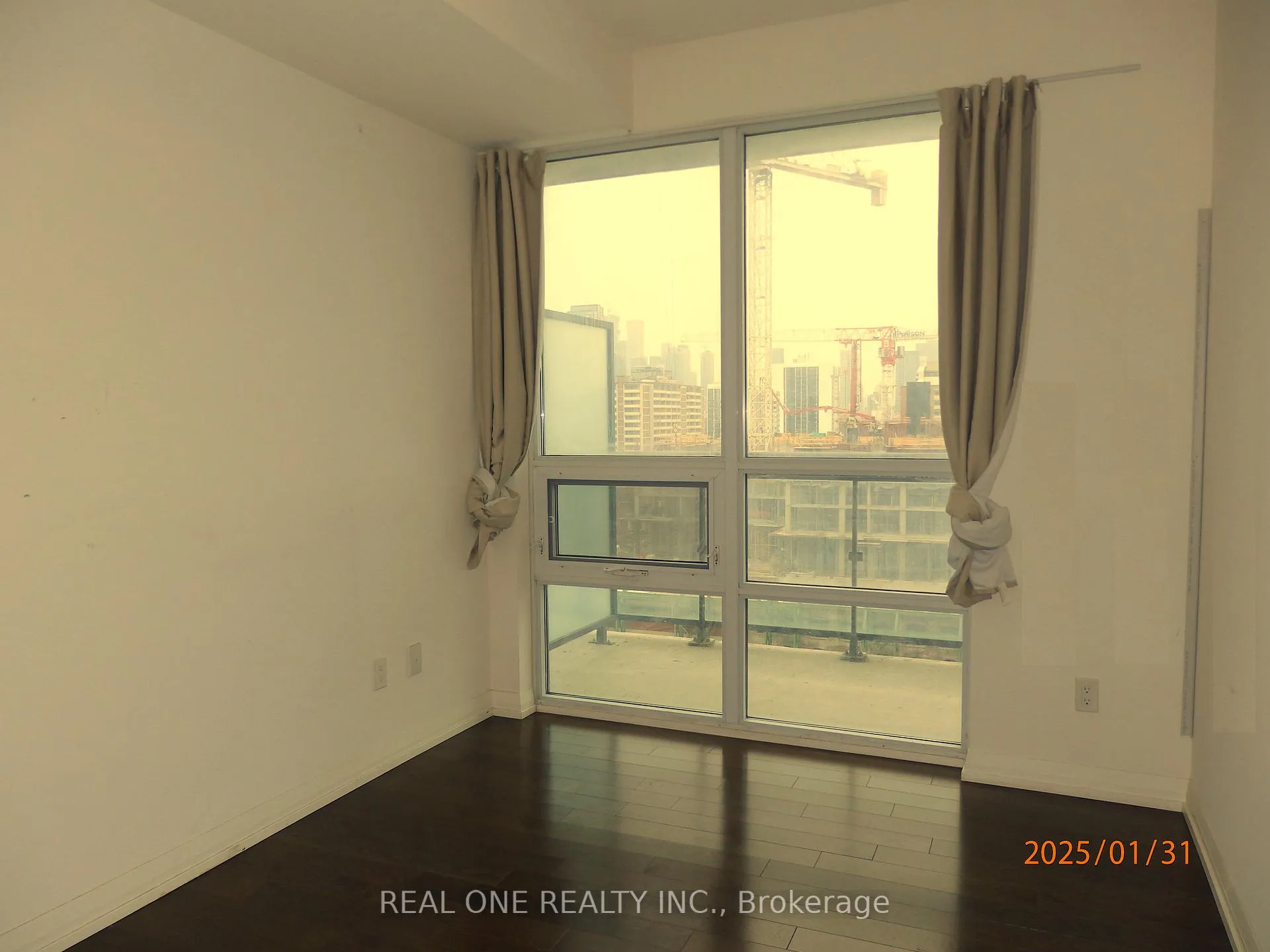 Photo 17 of Unit 1622, 460 Adelaide Street E, Toronto, Moss Park — HOMEH