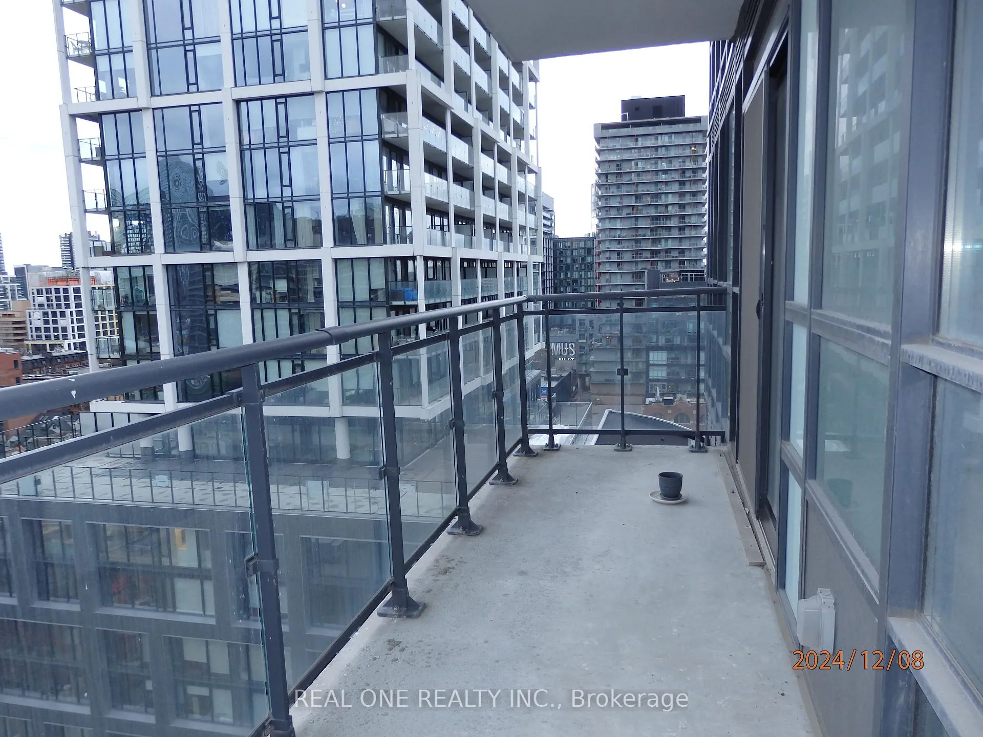 Photo 23 of Unit 1622, 460 Adelaide Street E, Toronto, Moss Park — HOMEH