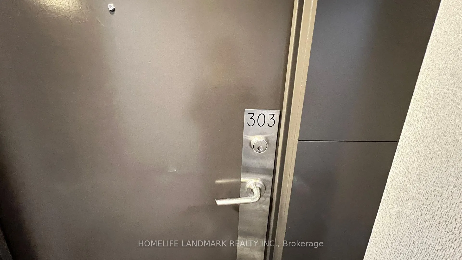 Photo 5 of Unit 303, 30 Clegg Road, Markham, Unionville — HOMEH