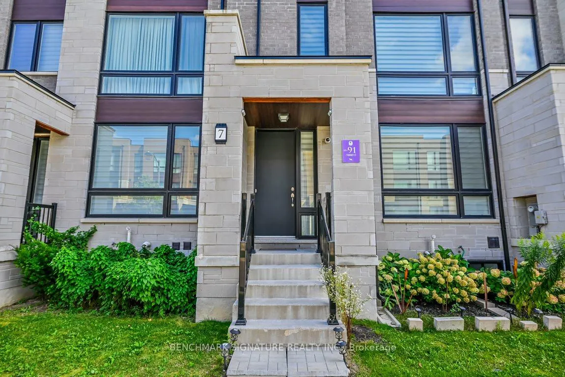 Photo 2 of 7 Rumney Street, Markham, Victoria Square — HOMEH