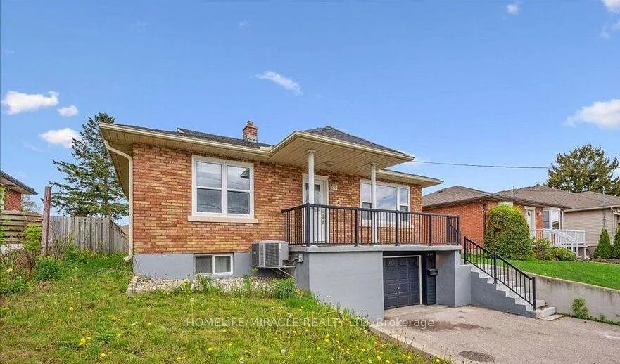 Photo 4 of 570 Victoria Street S, Kitchener, Victoria Hills — HOMEH