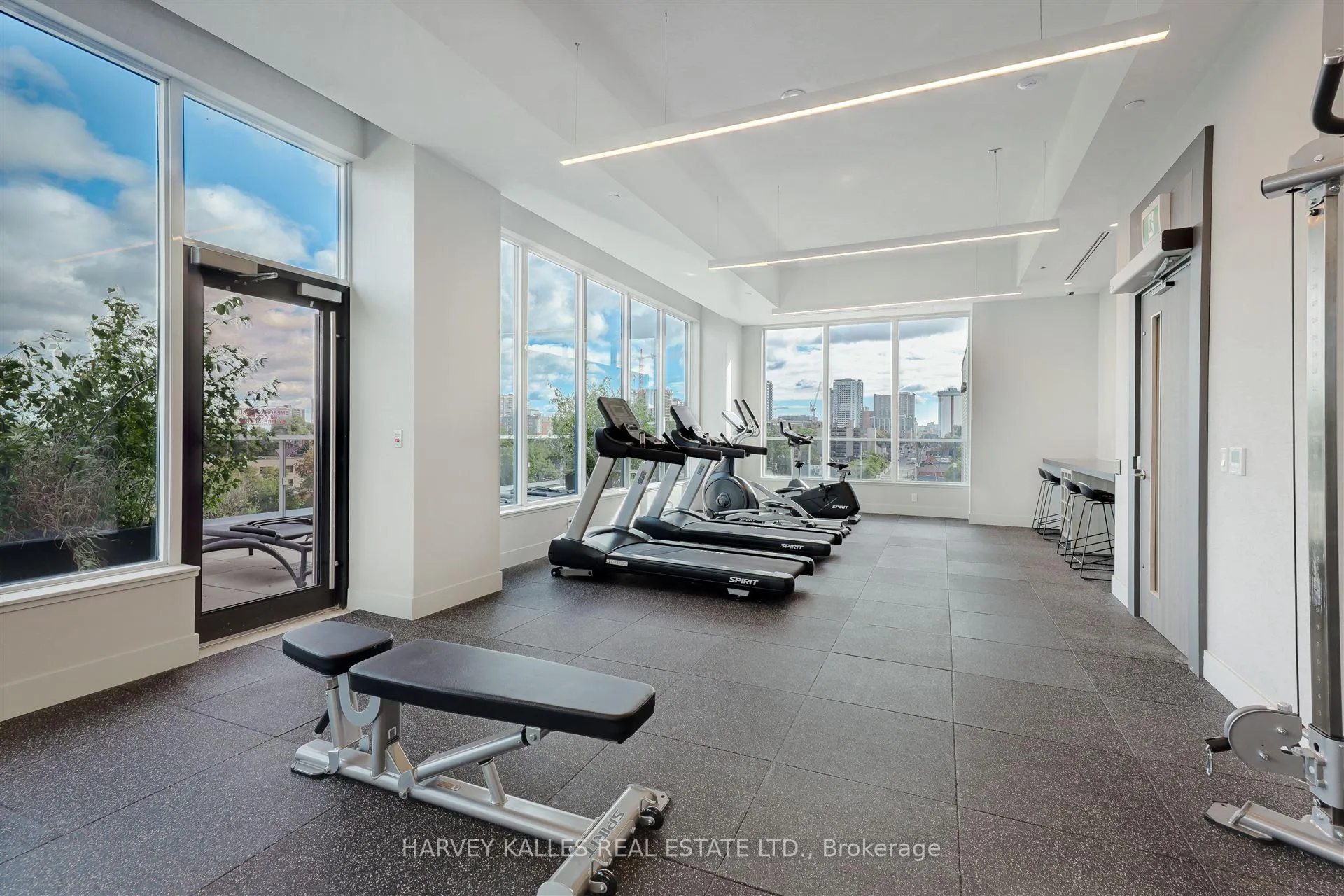 Photo 16 of Unit 510, 415 Main Street, Hamilton, Kirkendall — HOMEH