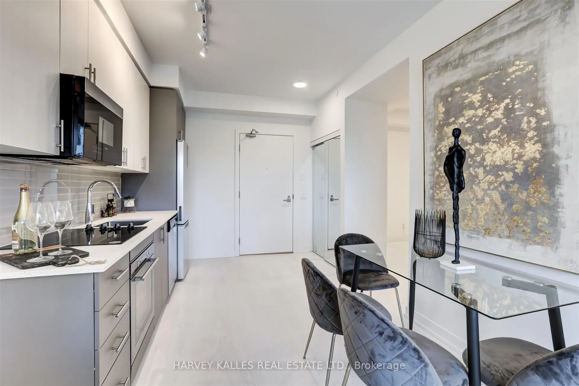 Photo 41 of Unit 510, 415 Main Street, Hamilton, Kirkendall — HOMEH