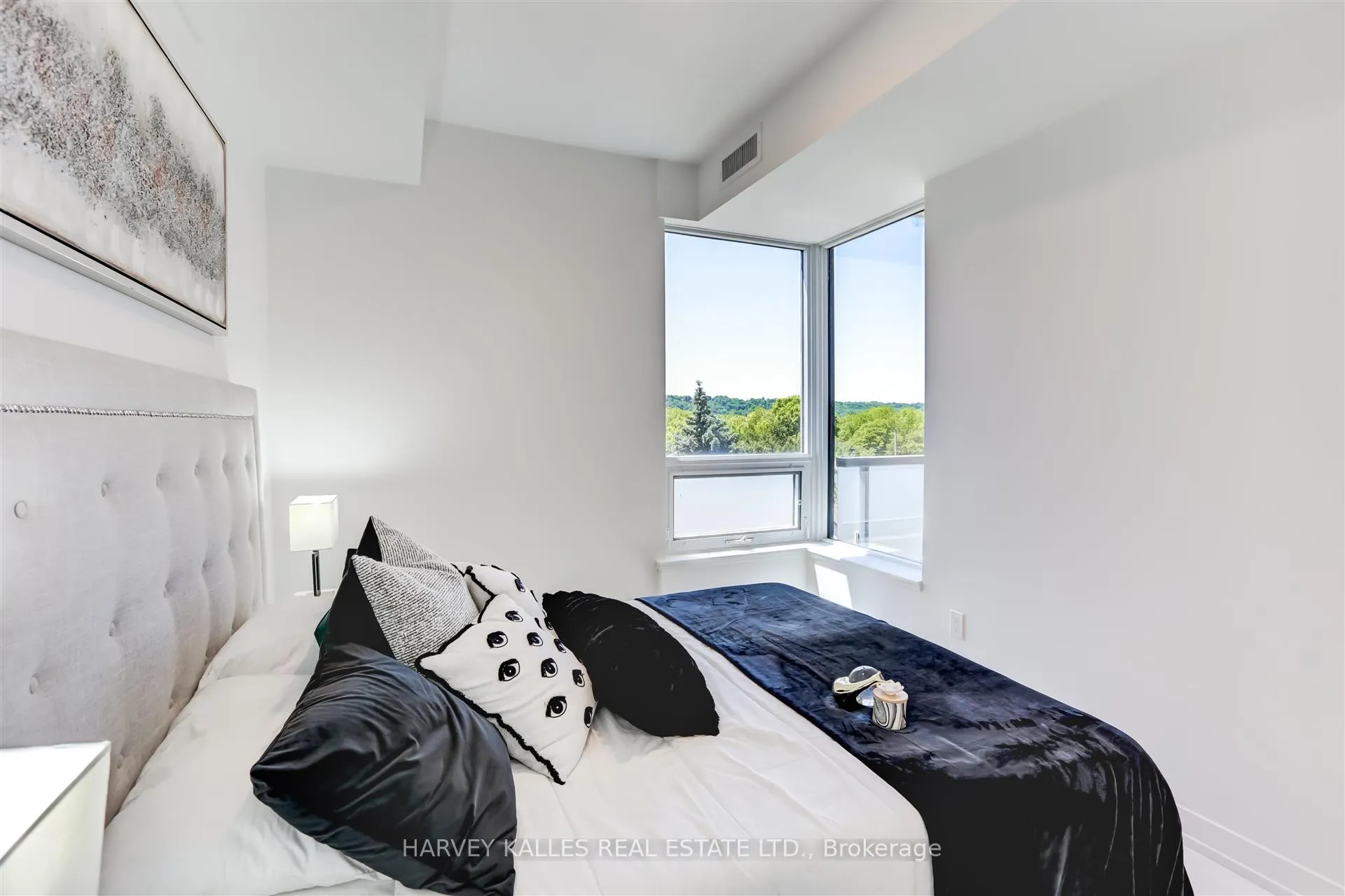 Photo 50 of Unit 510, 415 Main Street, Hamilton, Kirkendall — HOMEH