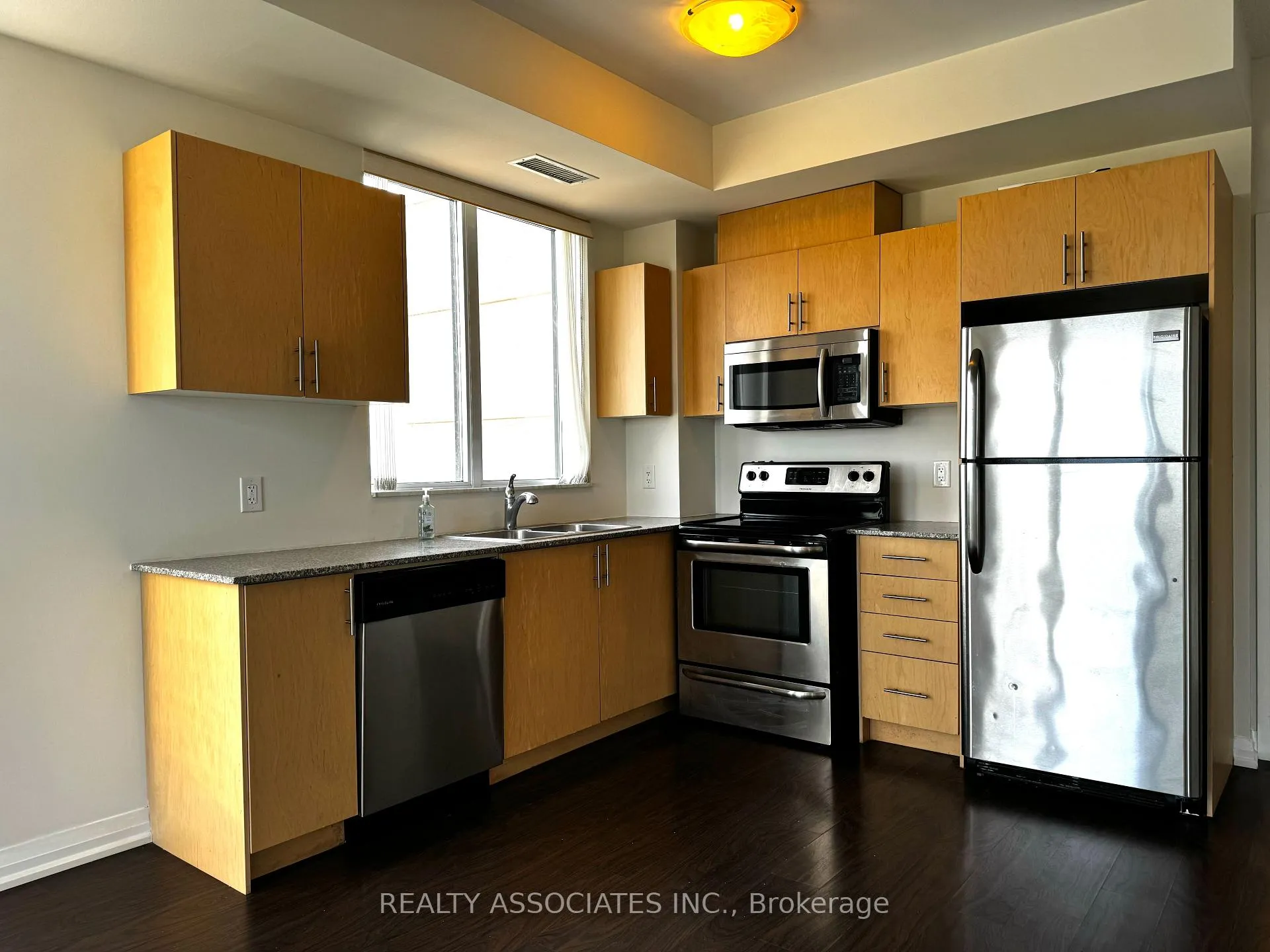 Photo 2 of Unit 902, 9500 Markham Road, Markham, Wismer — HOMEH