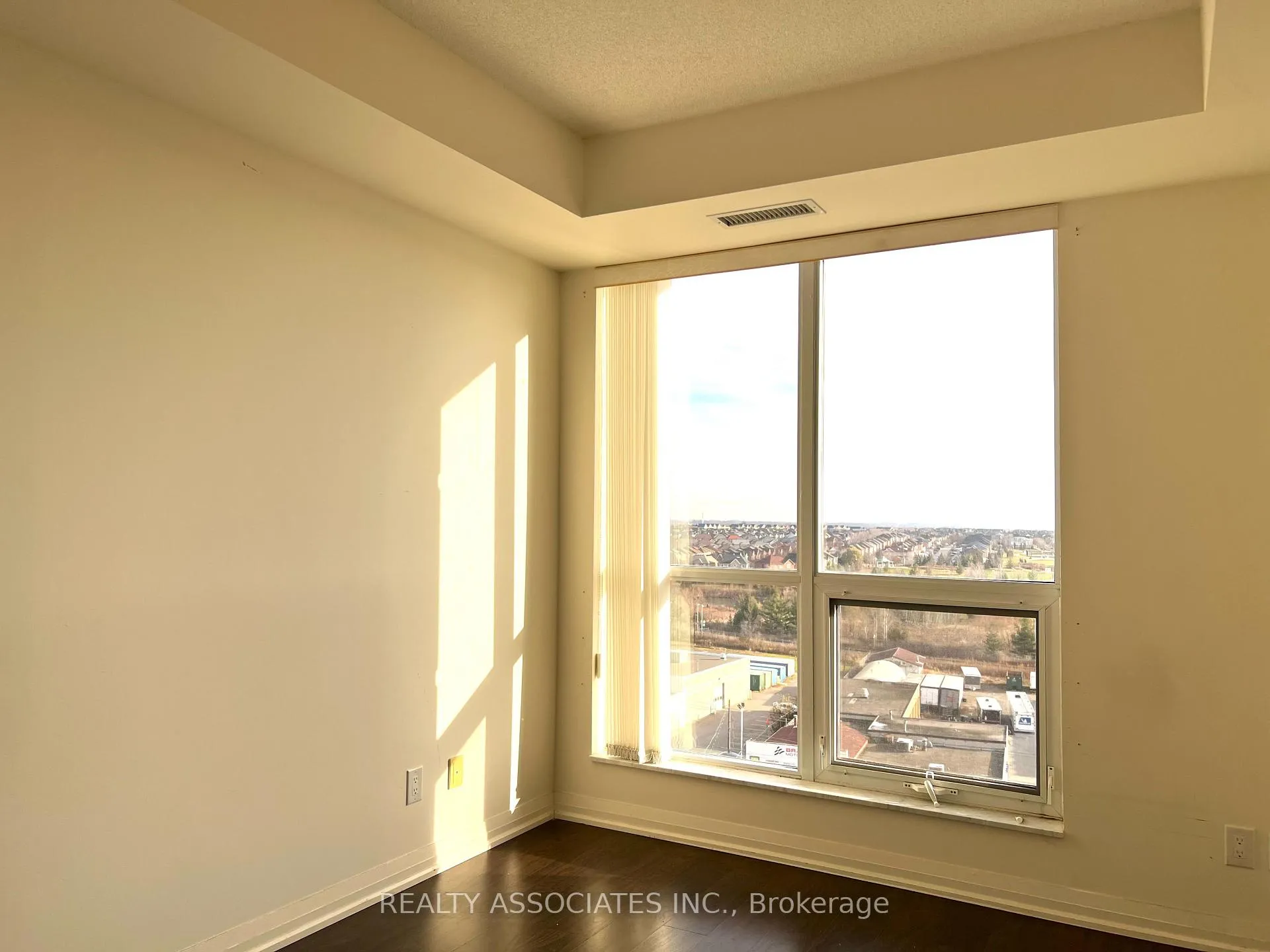 Photo 8 of Unit 902, 9500 Markham Road, Markham, Wismer — HOMEH