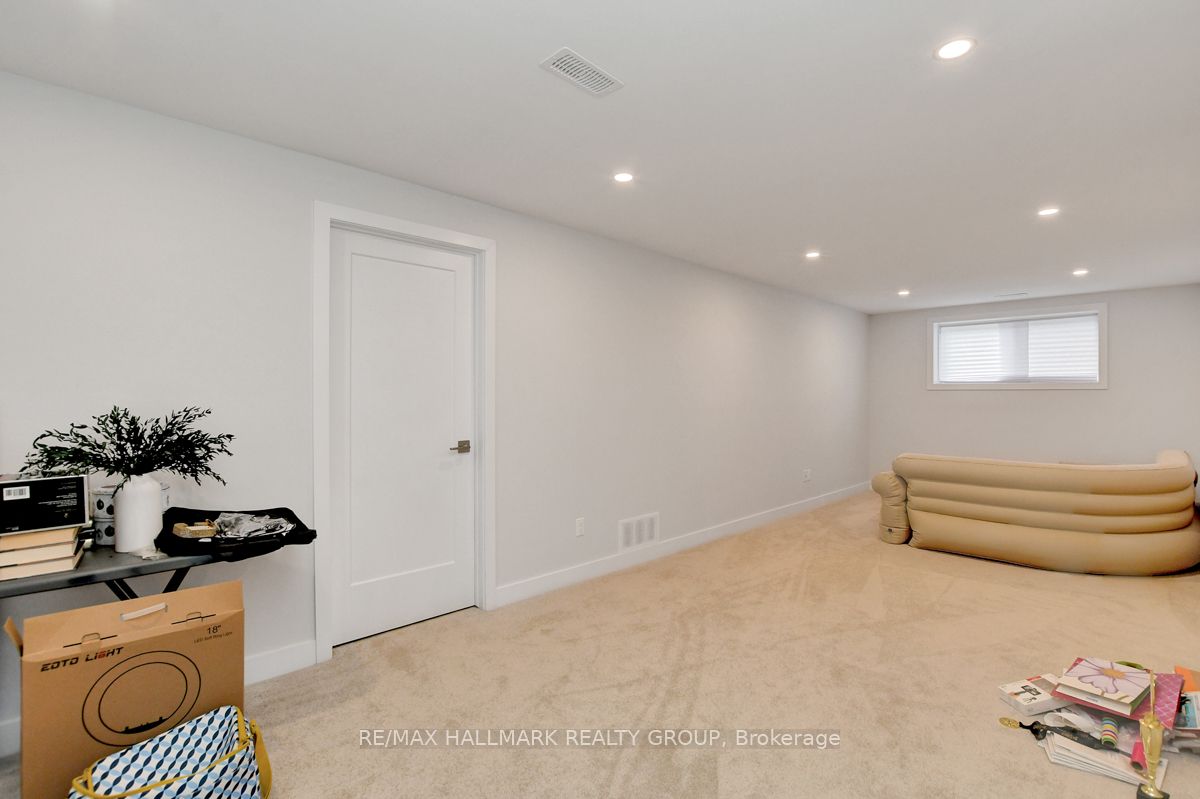 Photo 32 of 927 Omagaki Way, Ottawa, Blossom Park/Kemp Park/Findlay Creek — HOMEH