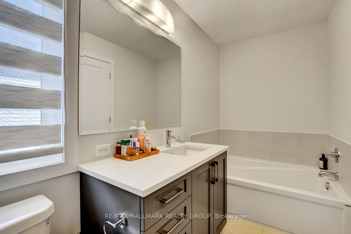 Photo 25 of 927 Omagaki Way, Ottawa, Blossom Park/Kemp Park/Findlay Creek — HOMEH