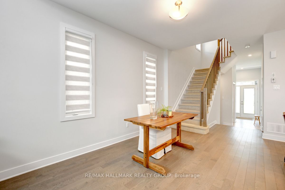 Photo 15 of 927 Omagaki Way, Ottawa, Blossom Park/Kemp Park/Findlay Creek — HOMEH