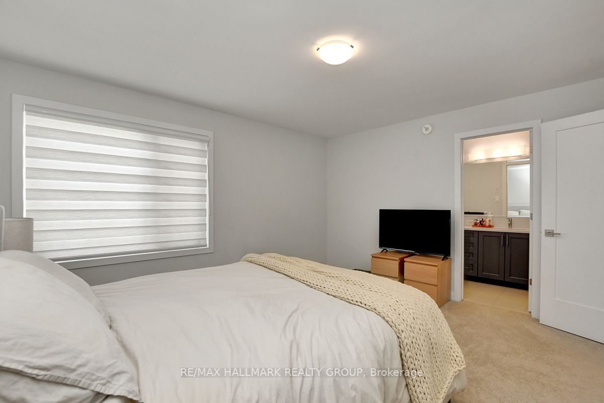 Photo 21 of 927 Omagaki Way, Ottawa, Blossom Park/Kemp Park/Findlay Creek — HOMEH