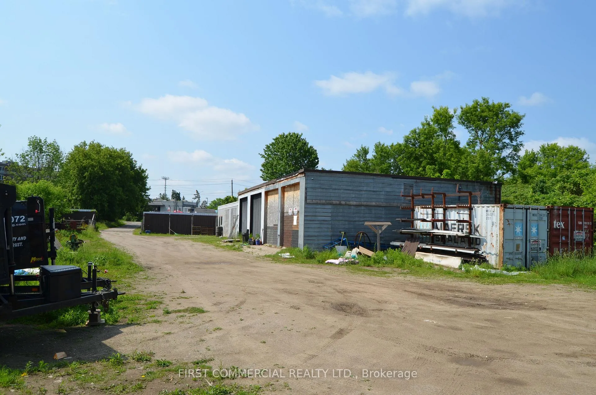 Photo 3 of 206 Foster Drive, Barrie, Painswick North — HOMEH