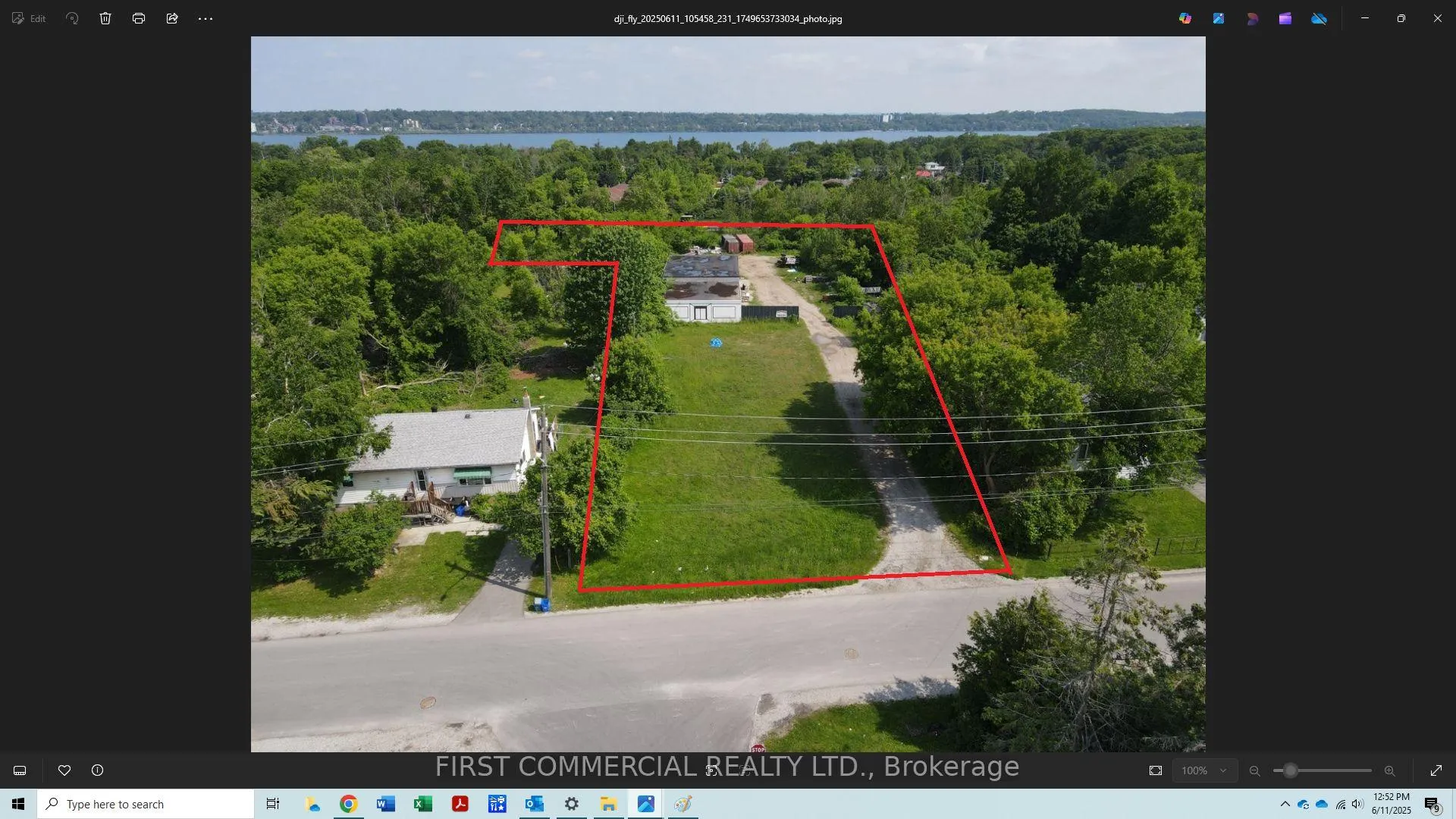 Photo 4 of 206 Foster Drive, Barrie, Painswick North — HOMEH
