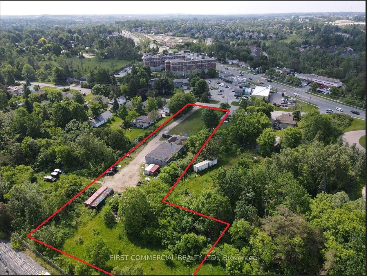 Photo 6 of 206 Foster Drive, Barrie, Painswick North — HOMEH