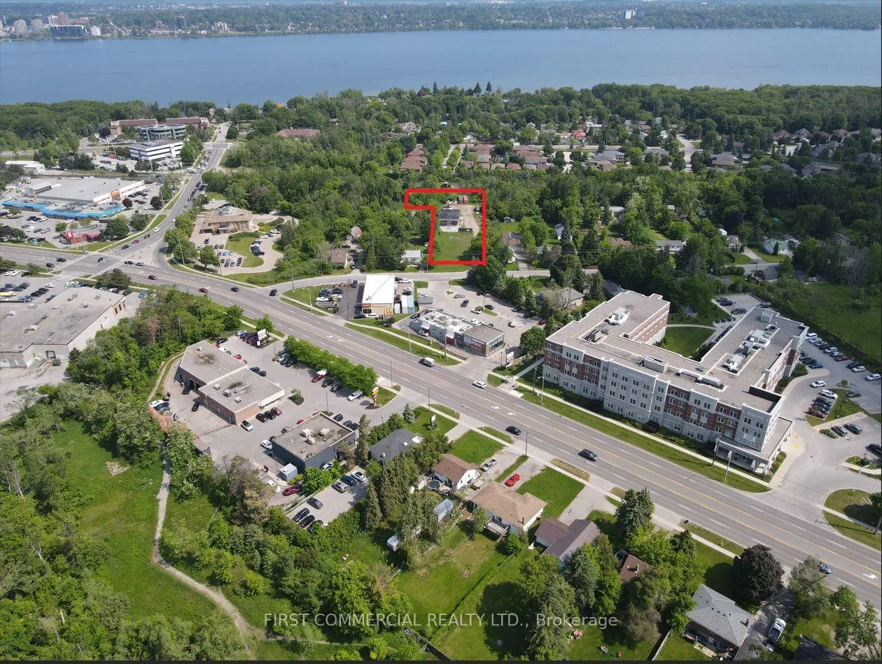 Photo 7 of 206 Foster Drive, Barrie, Painswick North — HOMEH