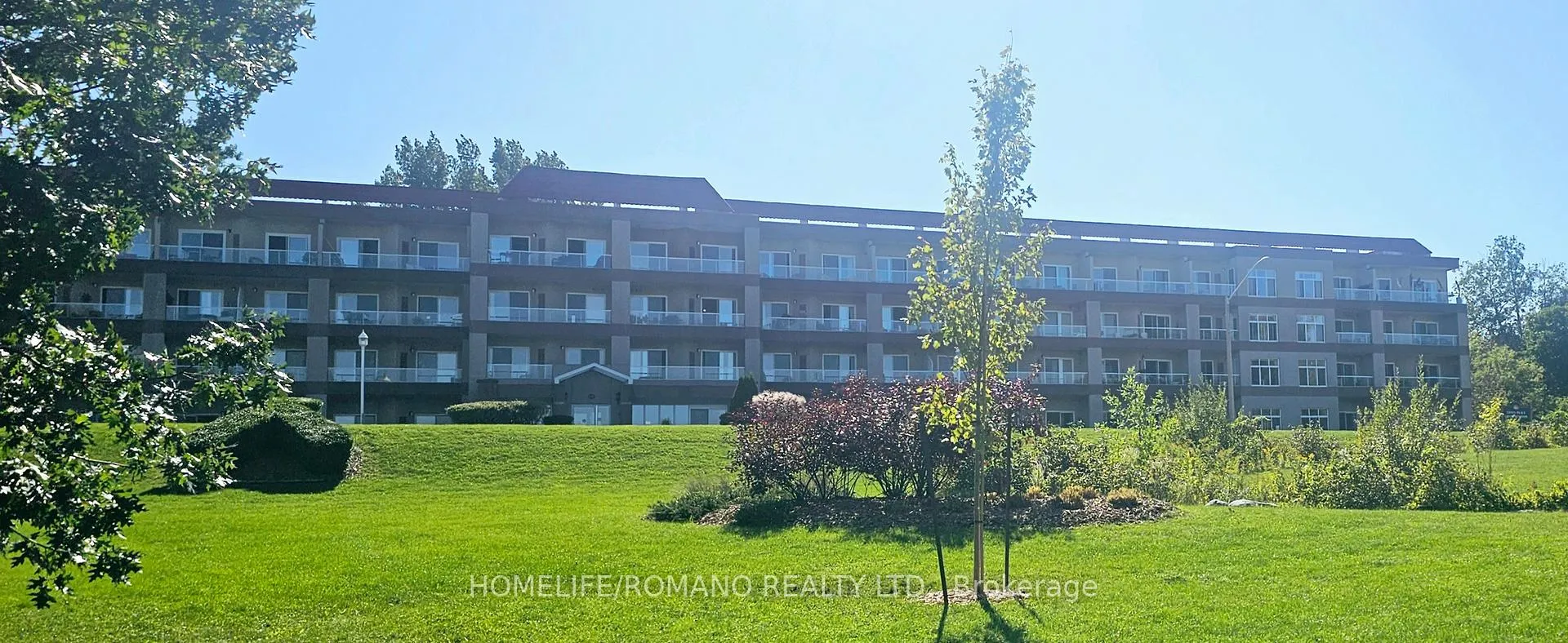 Front of Unit 402, 280 Aberdeen Boulevard