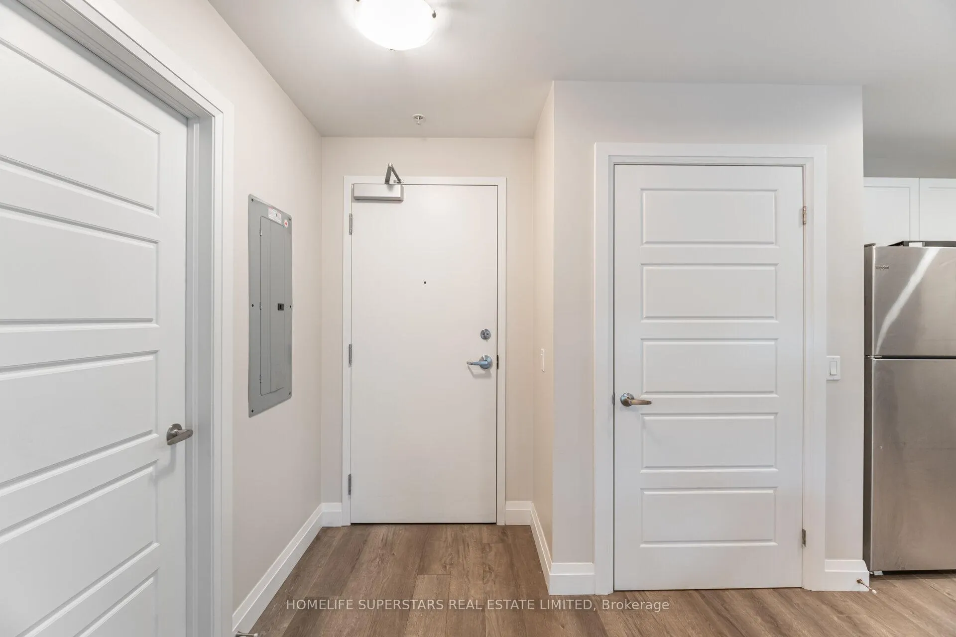 Photo 6 of Unit 115, 5 Wake Robin Drive, Kitchener — HOMEH