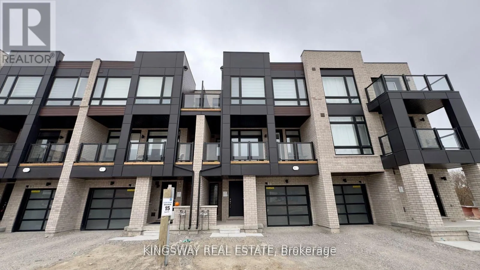 Photo 1 of 7 Chiffon Street, Vaughan, Steeles West Industrial — HOMEH