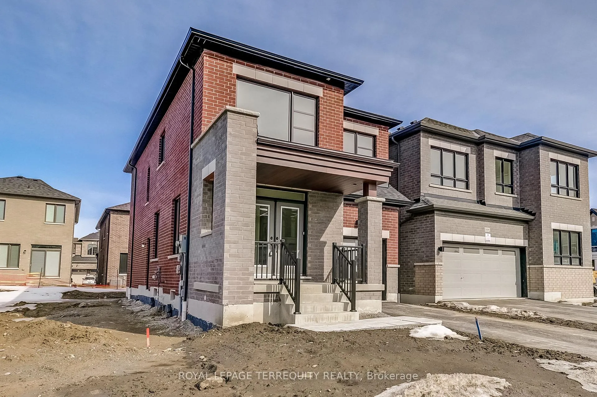 Photo 2 of 1907 Passionfruit Grove, Pickering, Rural Pickering — HOMEH