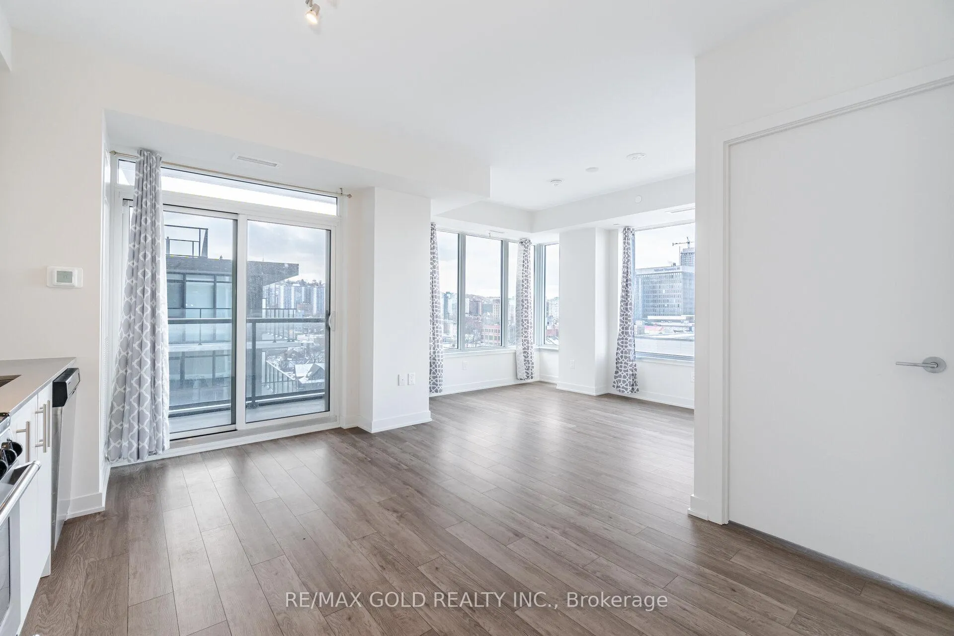 Photo 44 of Unit #915, 212 King William Street, Hamilton, Beasley — HOMEH