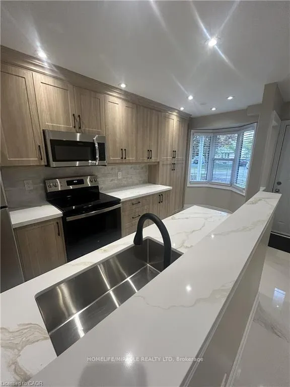 Photo 1 of 49 Ristau Crescent, Kitchener — HOMEH