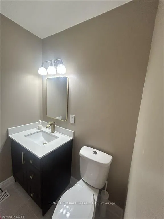 Photo 12 of 49 Ristau Crescent, Kitchener — HOMEH