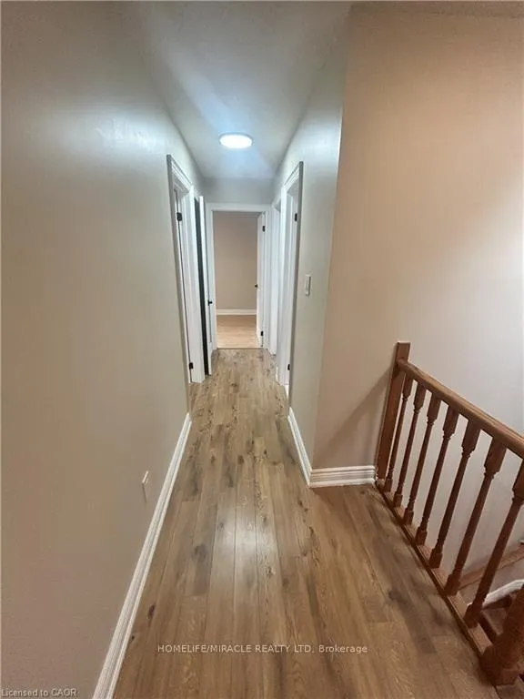 Photo 15 of 49 Ristau Crescent, Kitchener — HOMEH