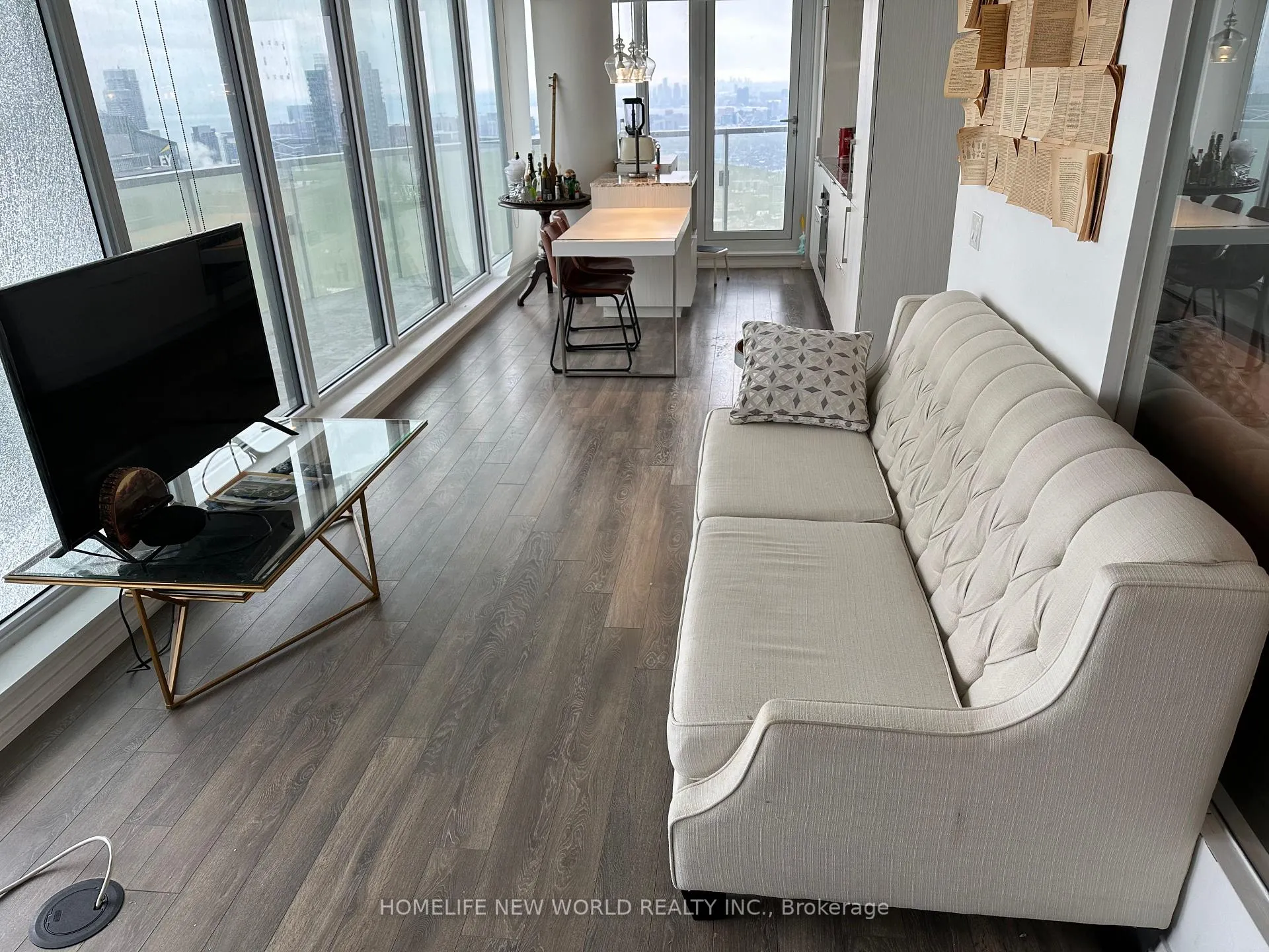 Photo 4 of Unit 5909, 197 Yonge Street, Toronto, Church-Yonge Corridor — HOMEH