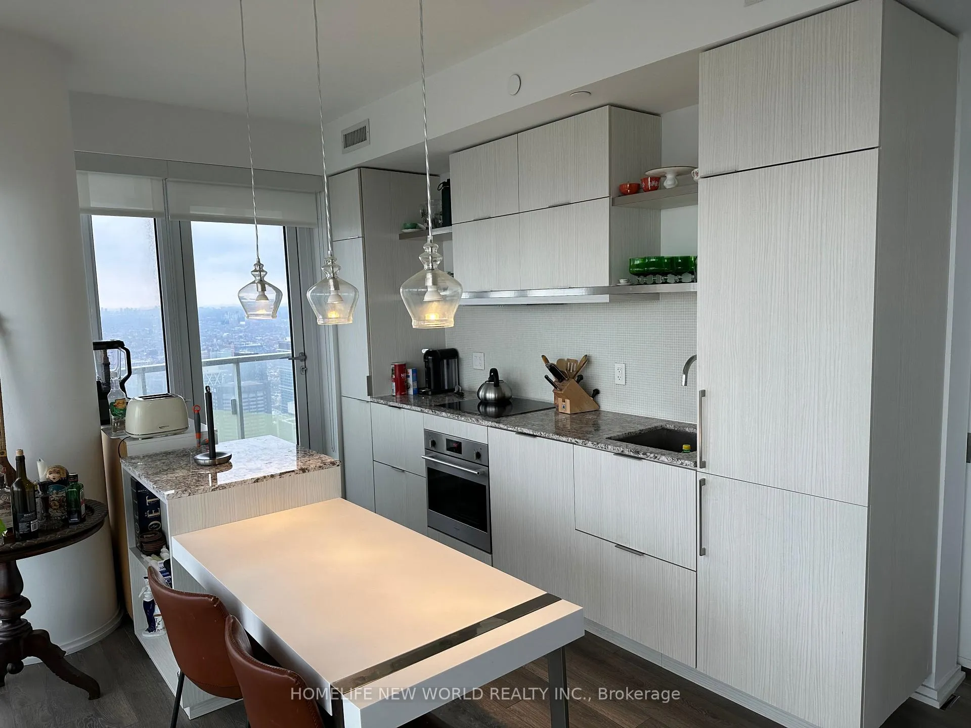 Photo 8 of Unit 5909, 197 Yonge Street, Toronto, Church-Yonge Corridor — HOMEH