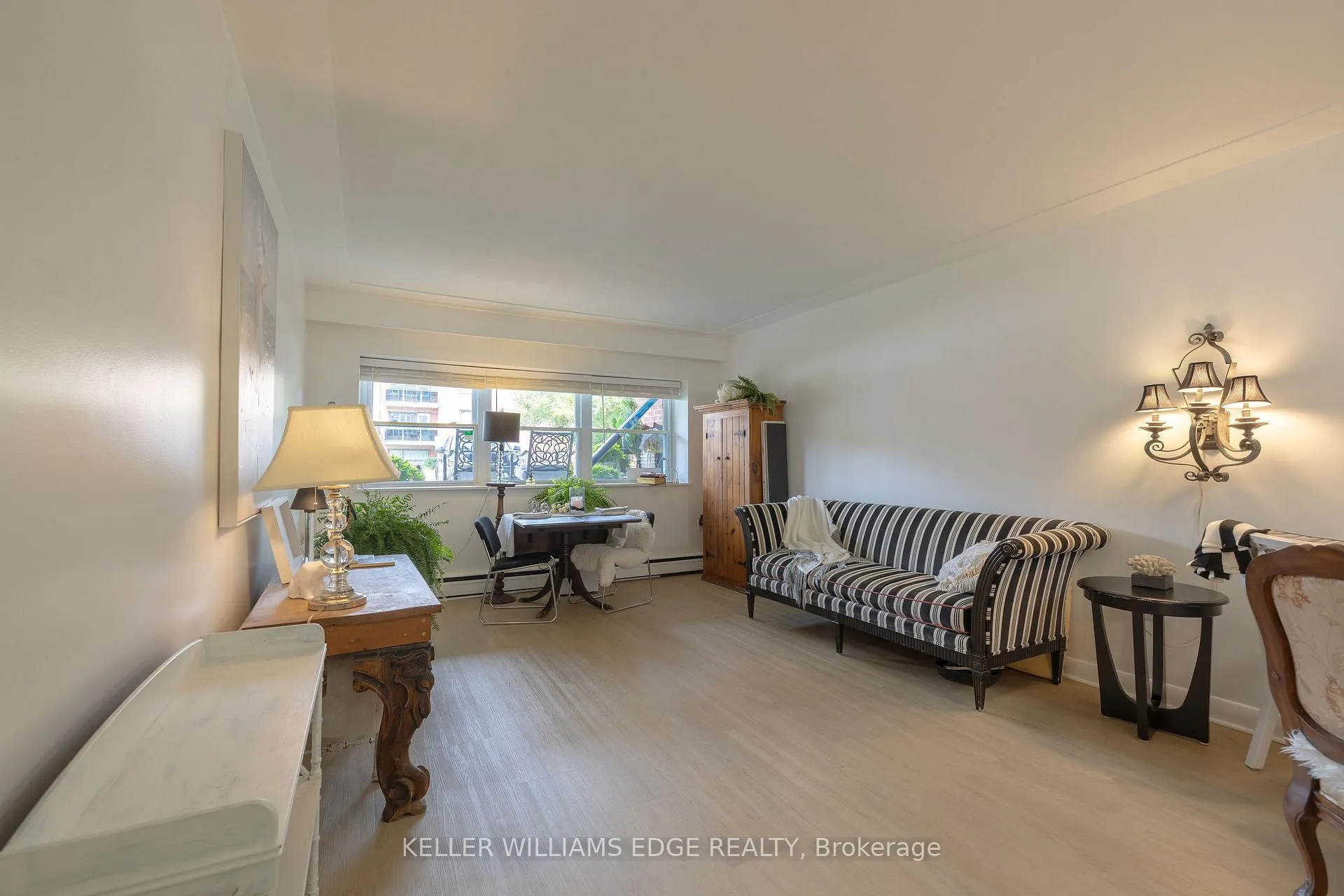 Photo 2 of Unit 103, 9 Grant Boulevard, Hamilton, Dundas — HOMEH