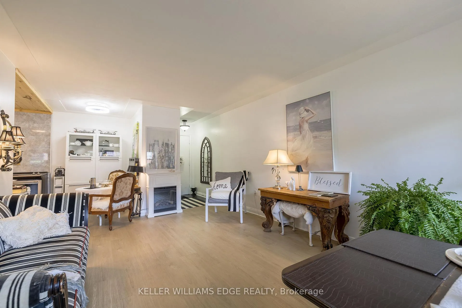 Photo 7 of Unit 103, 9 Grant Boulevard, Hamilton, Dundas — HOMEH