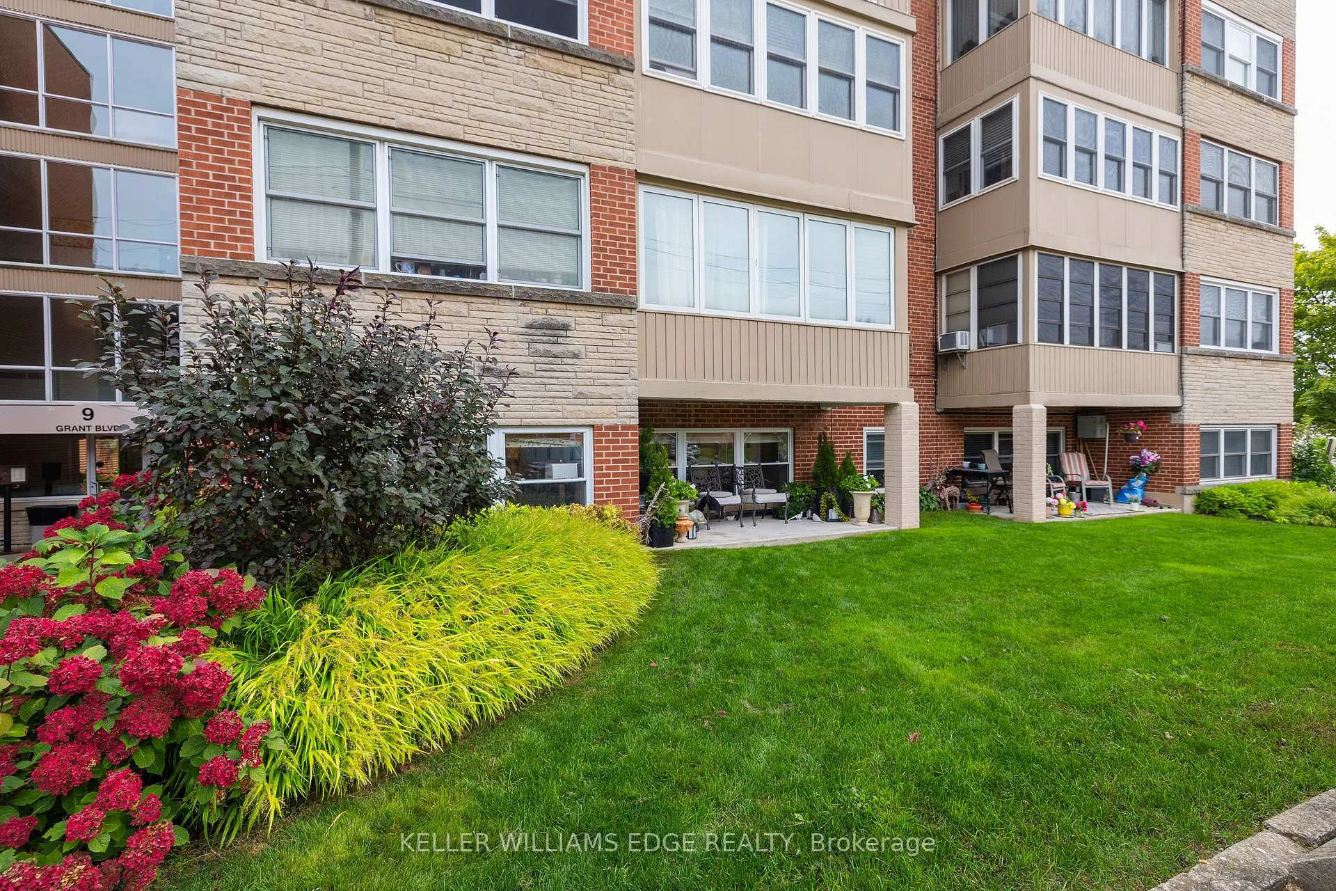 Photo 27 of Unit 103, 9 Grant Boulevard, Hamilton, Dundas — HOMEH
