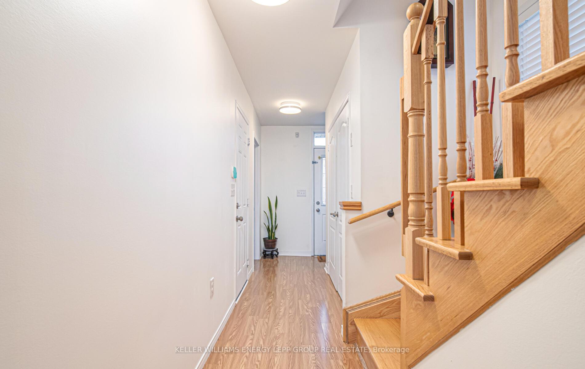 Photo 6 of 24 Quarrie Lane, Ajax, Northwest Ajax — HOMEH