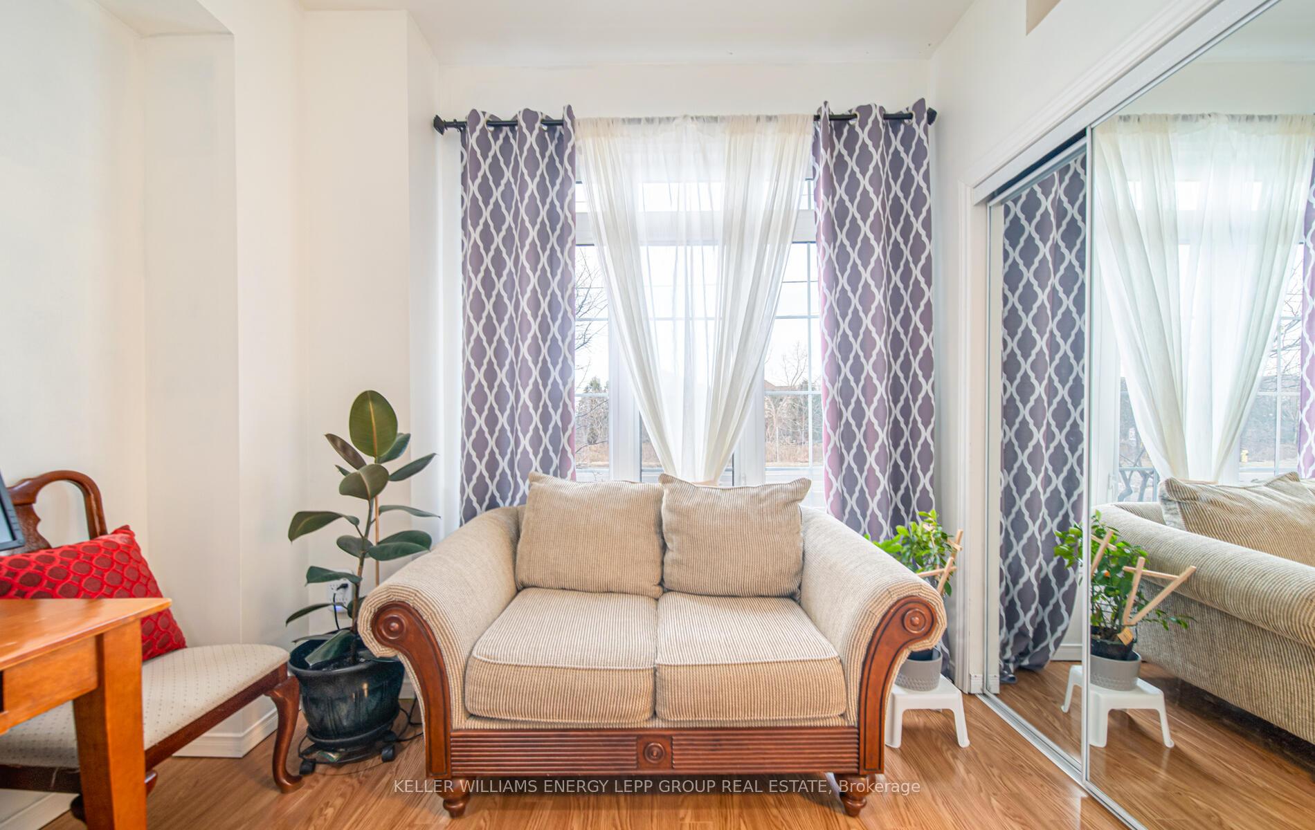 Photo 9 of 24 Quarrie Lane, Ajax, Northwest Ajax — HOMEH