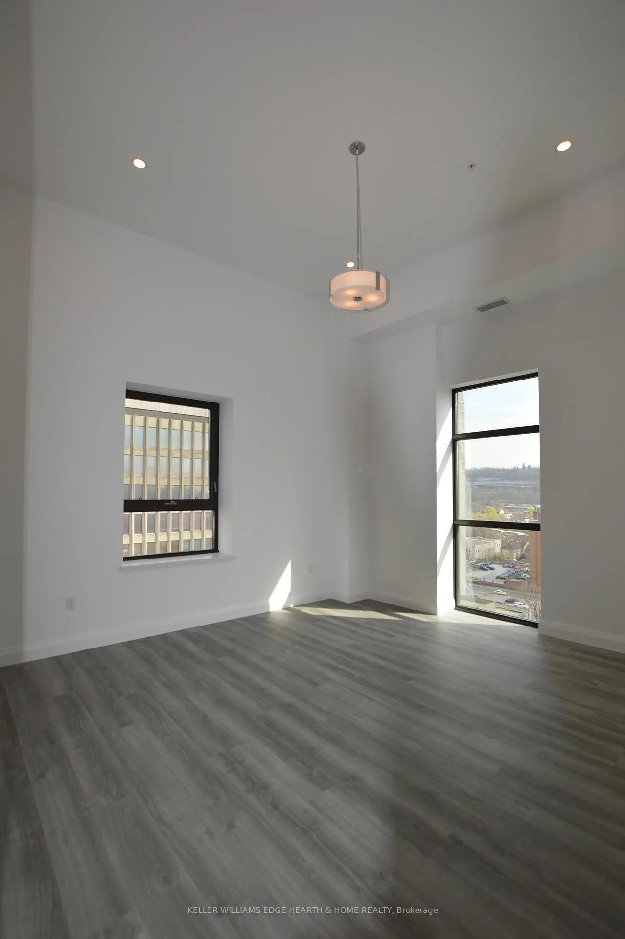 Photo 6 of Unit LPH 14, 118 King Street, Hamilton, Beasley — HOMEH