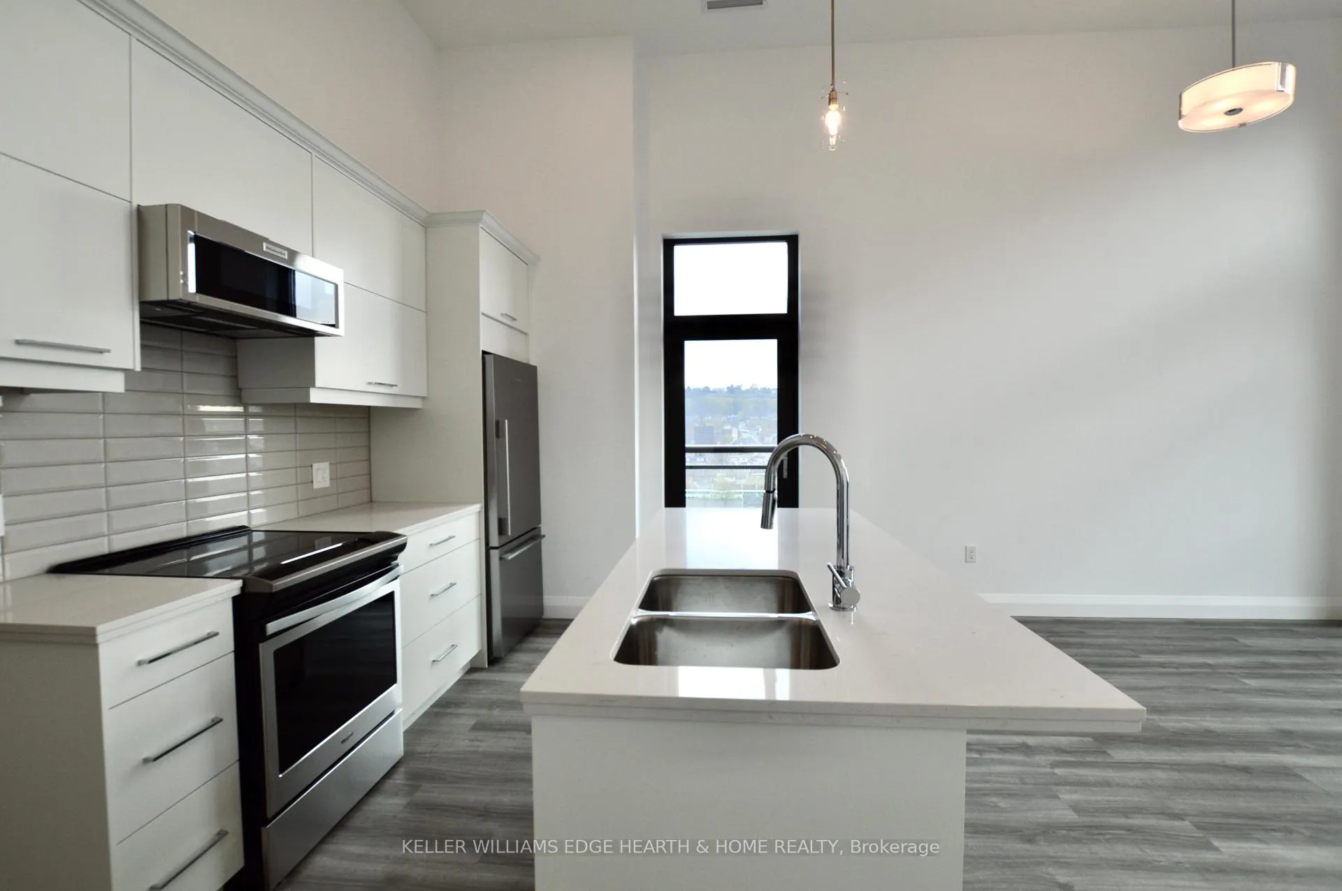 Photo 14 of Unit LPH 14, 118 King Street, Hamilton, Beasley — HOMEH