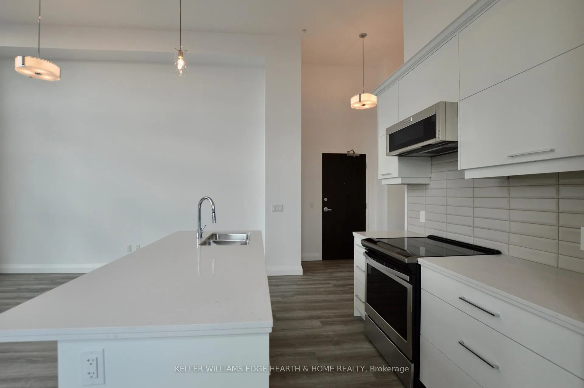 Photo 15 of Unit LPH 14, 118 King Street, Hamilton, Beasley — HOMEH