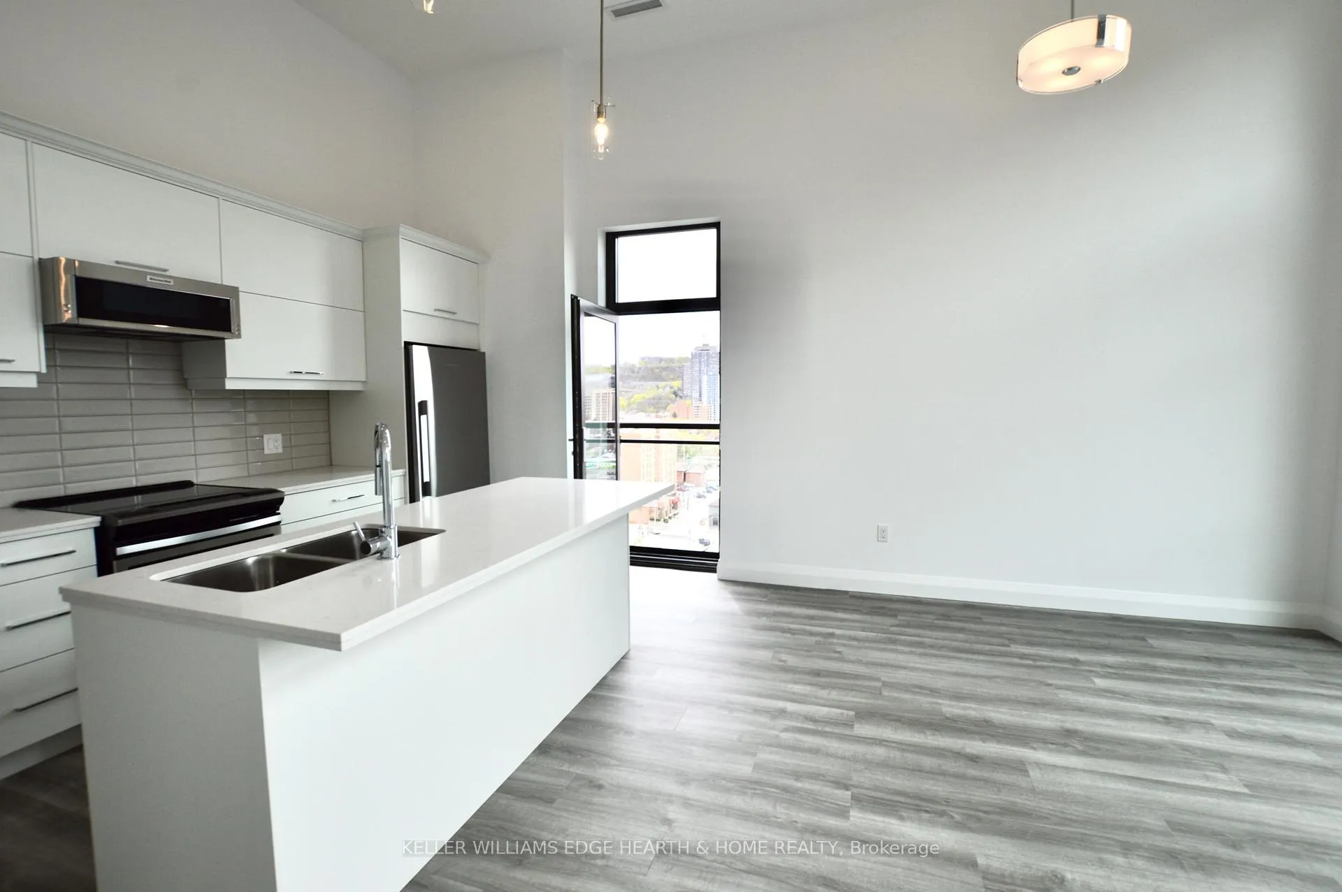 Photo 32 of Unit LPH 14, 118 King Street, Hamilton, Beasley — HOMEH