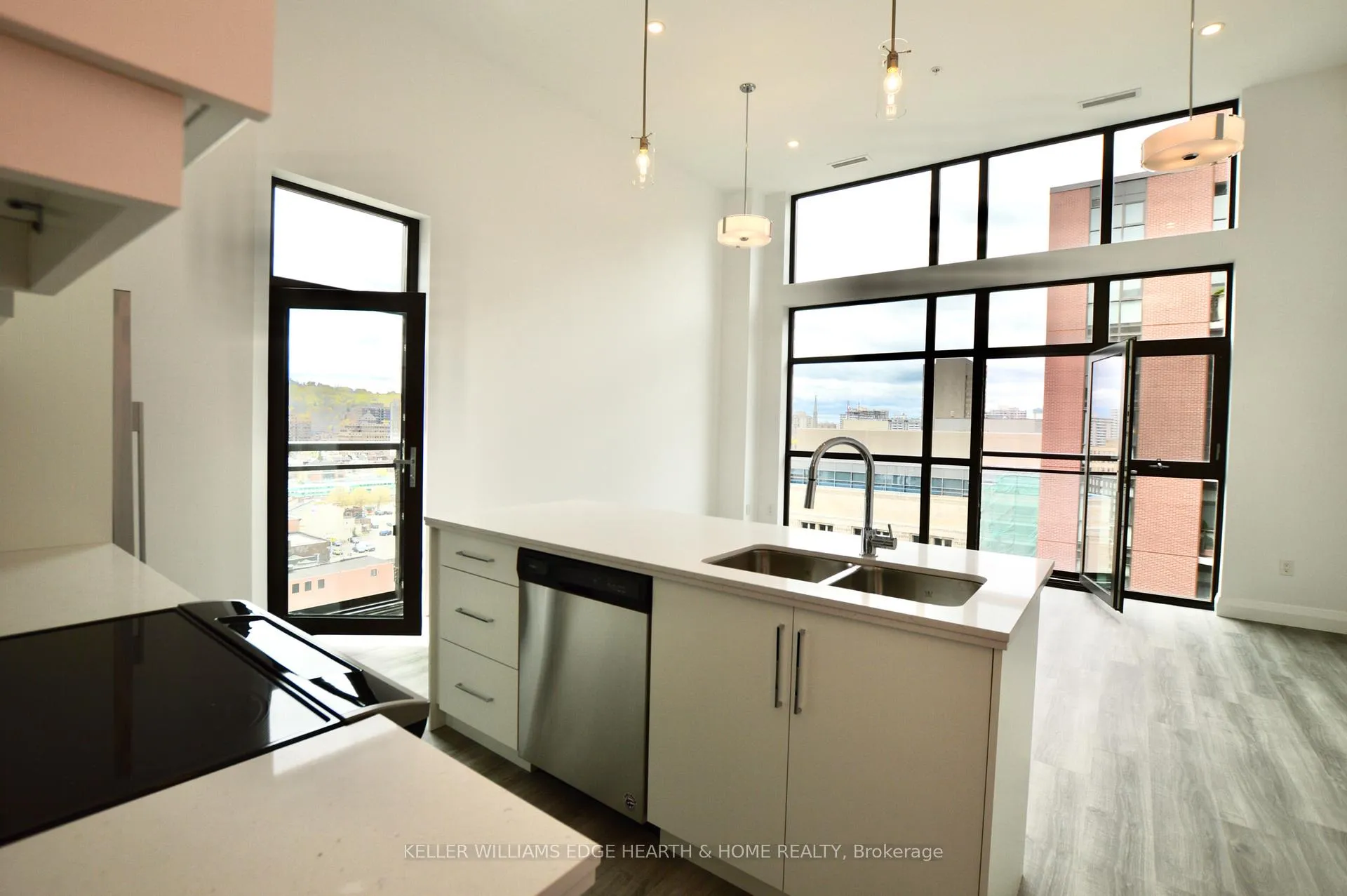 Photo 35 of Unit LPH 14, 118 King Street, Hamilton, Beasley — HOMEH