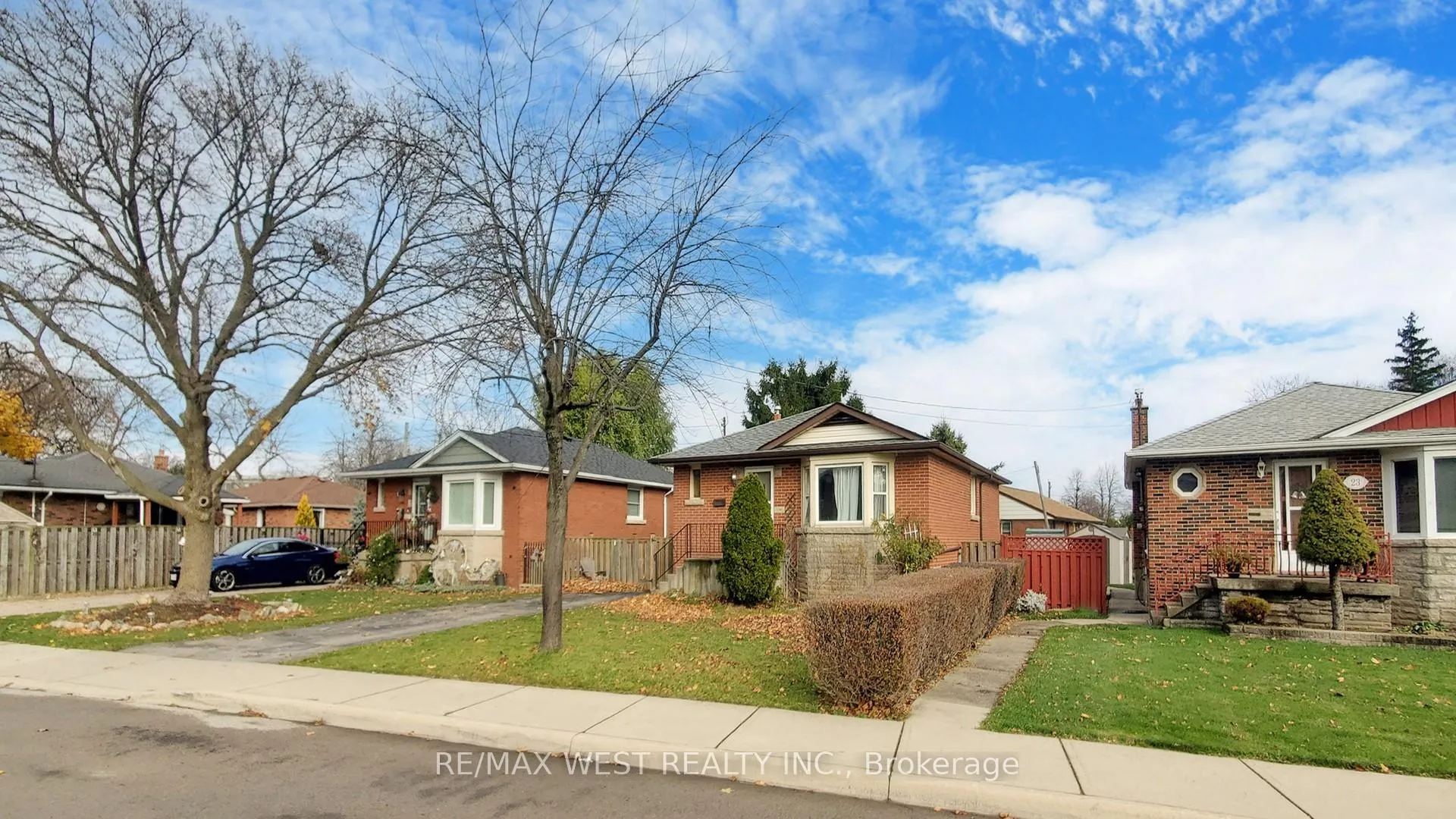 Photo 11 of 15 Darcy Court, Hamilton, Burkholme — HOMEH